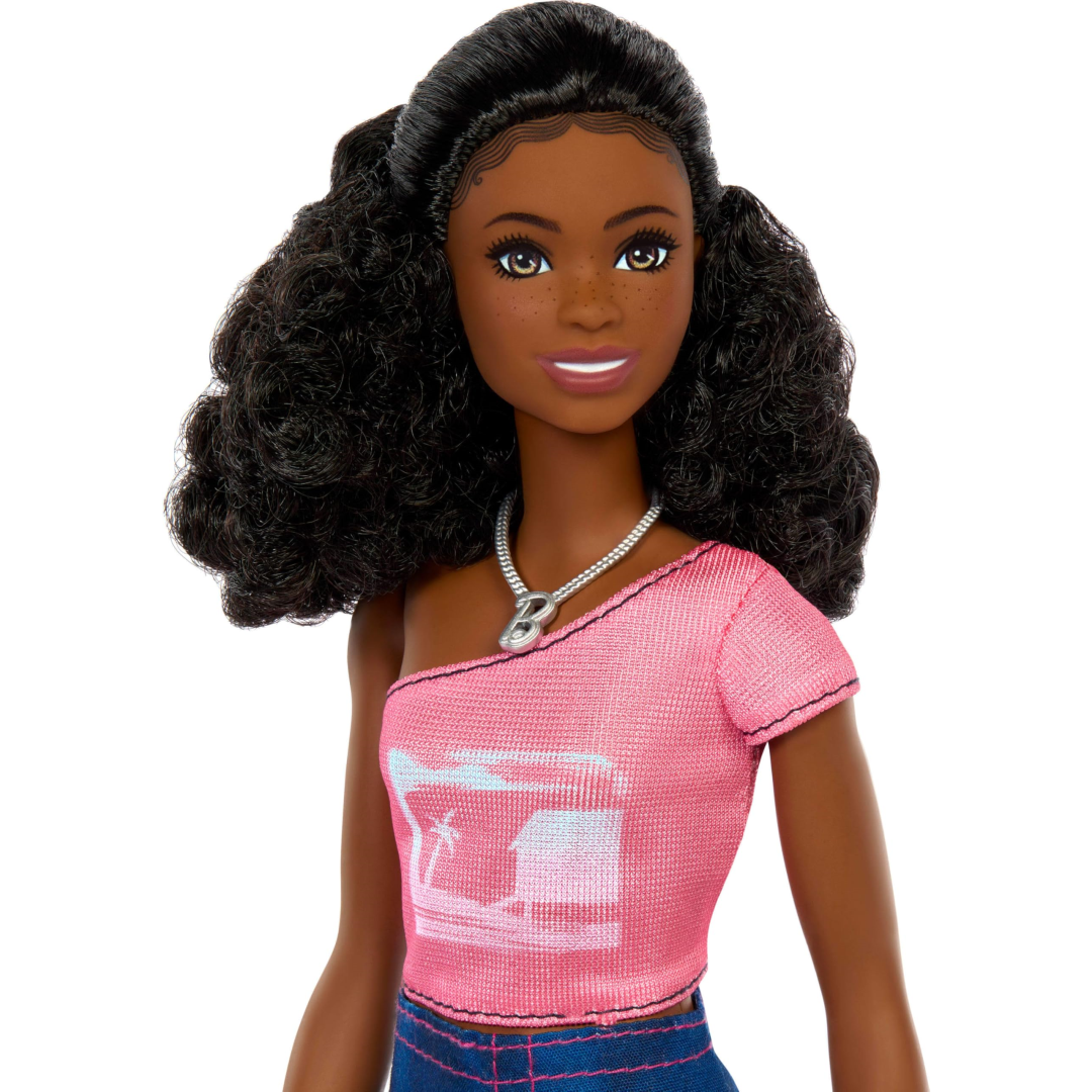 Barbie Mysteries JFV64 BARBIE BROOKLYN Beach Detectives
