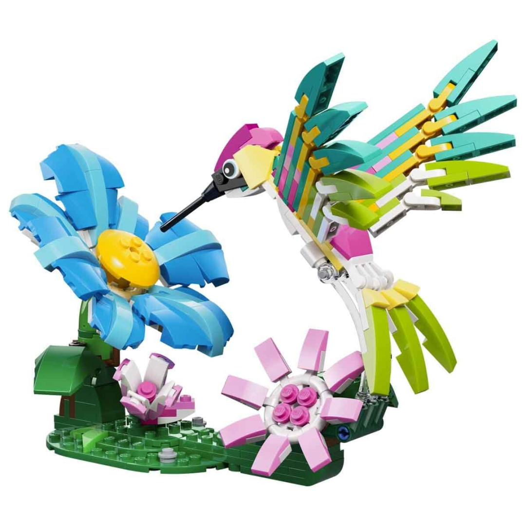 Lego Creator 31384 Wild Animals Colorful Hummingbird