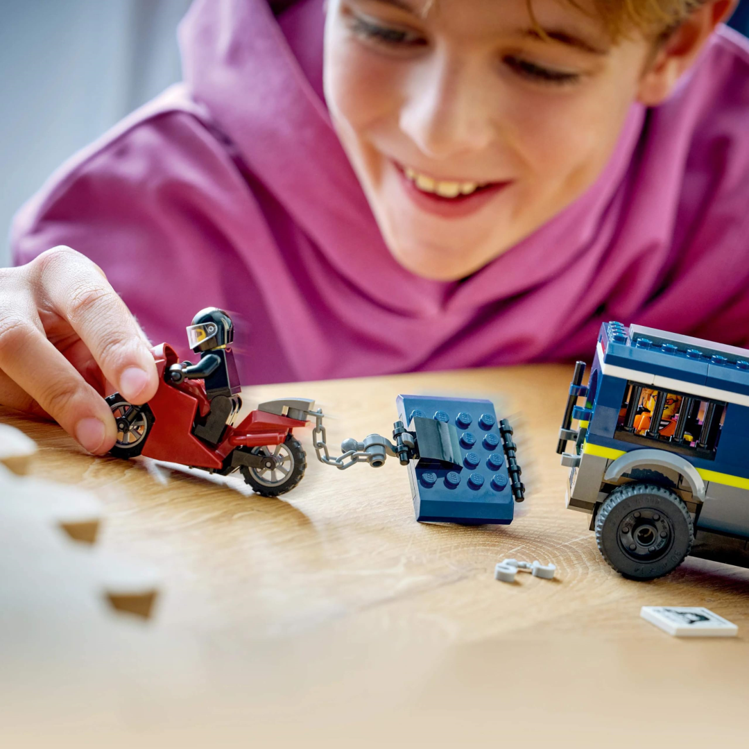Lego City 60479 Police Prisoner Transport Van
